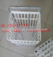 Plastic poultry eggs transport crate