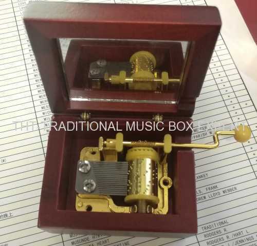 Crankshaft Wine Red Wood Vintage Music Boxes