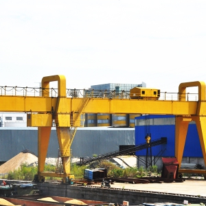 NEW AND KA Fixed portal crane