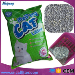 Bentonite cat litter for pets