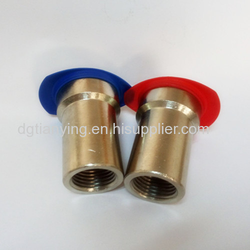 Staubli male thread straight socket