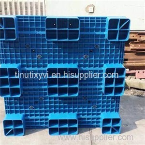 1200x800mm 9 Runner Solid Deck Plastic Pallet