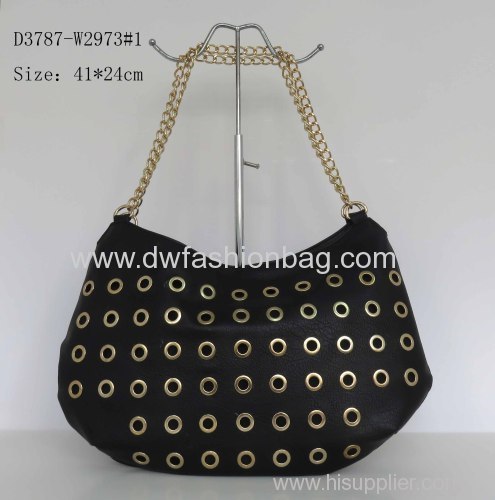 Black PU handbag Fashion chain bag Eyelet in front