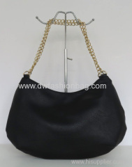 Black PU handbag Fashion chain bag Eyelet in front