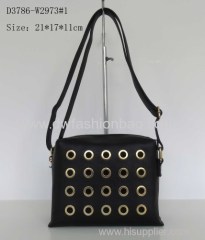 PU black cross bag/ Eyelet in front /Fashion zipper cross bag