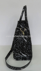 Fashion zipper handbag Black PU shoulder bag Beautiful lines