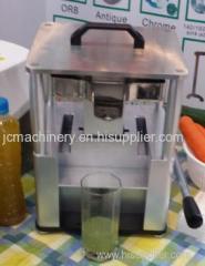 new type competitive price hand juicer machine/manual fruits juice pressing machine