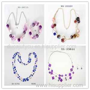 Handcraft Fashion Beads Necklaces For Apparel