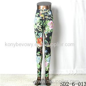 SD2-6-013 Popular Fashion Knit Flower Leaves Slim Leggings