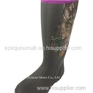 Realtree Camouflage Neoprene Hunting Boots