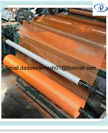 Coated alkali resistant fiberglass mesh