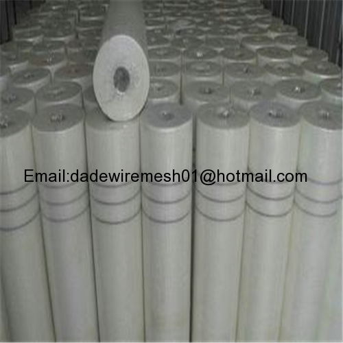 Coated alkali resistant fiberglass mesh