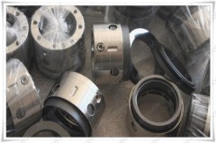 Multiple spring mechanical seal