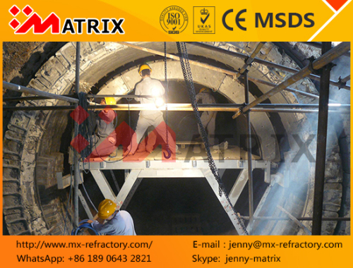 Cement arch machine installation of refractories