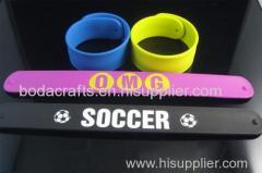 2016 hot selling custom design silkscreen silicone bracelet