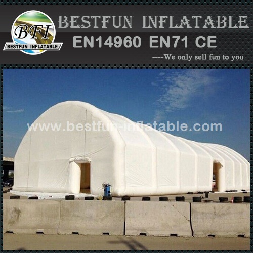 Large mobile white inflatable tennis court tent