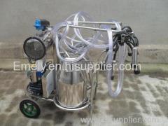 dairy farm vacuum pump two buckets cow milking machine