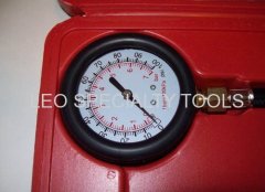 Engine Oil Pressure Tester Gauge Diagnostic Test Kit Adapters Case 100 PSI