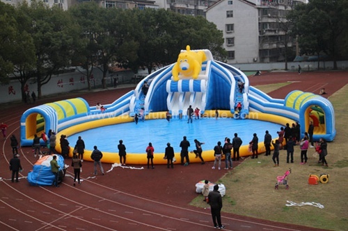 Giant Inflatable Pool Water Park With Water Slide