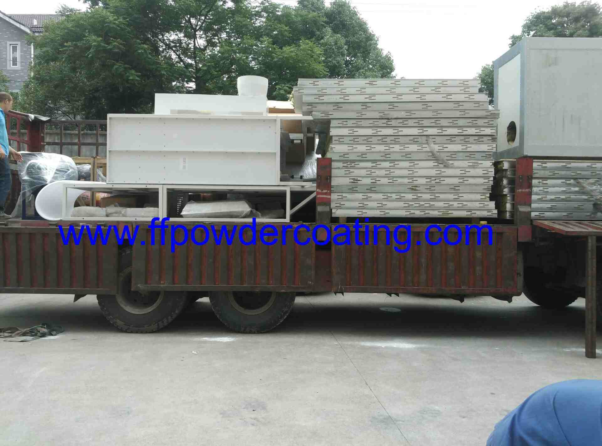 powder spay booth,powder curing oven loading to Kenya
