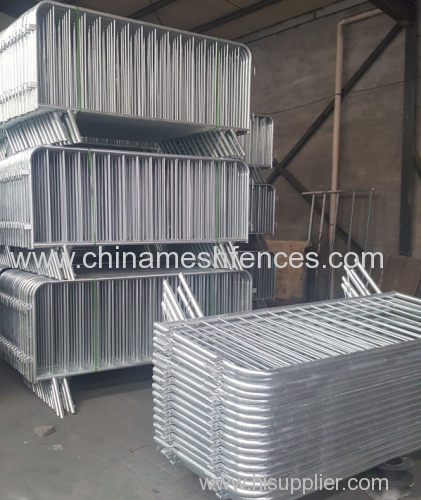 INTERLOCKING BARRICADES FOR LARGE AND SMALL EVENTS