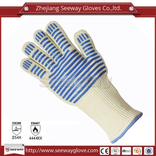 SeeWay 932F flame resistant BBQ gloves with anti-slip silicone coated on palm