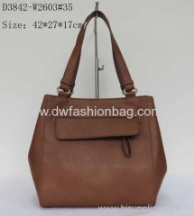 Ladies fashion tote handbag