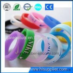 Factory Supply Customs Silicone Wedding Ring/Rubber Party Ring/ Souvenir Finger Ring