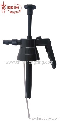 PRESSURE SPRAYER HEAD WITH PLASTIC LANCE AND NOZZLE