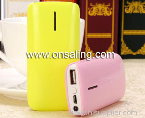BS-C023 DC5V /1A Power bank