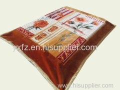 simple design weft knitting blankets