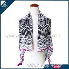 Classic Geometric Pattern Scarf