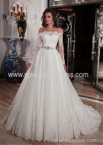 Tulle Off-the-Shoulder Neckline Ball Gown Wedding Dresses with Lace Appliques