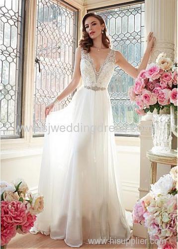 Tulle & Chiffon V-neck Neckline A-line Wedding Dresses with Beaded Lace Appliques