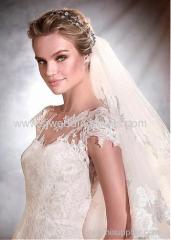 Tulle Bateau Neckline A-Line Wedding Dresses with Lace Appliques