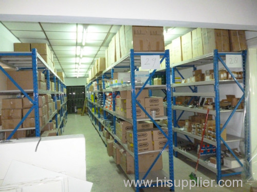 Longspan shelving 250kg to 1000kg per layer available