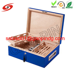 Luxury Lacquer Wooden Cigar Box Cigar