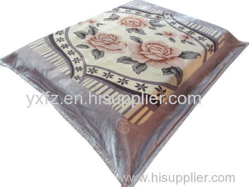 light purple pink color raschel blankets