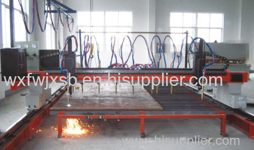 CNC flame plasmacutting machine