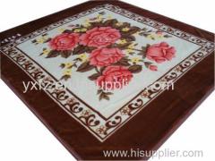 golden brown color flower deisgn