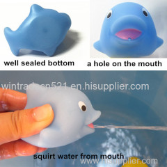 Rubber bath dolphin squirter bathtub animal spray water