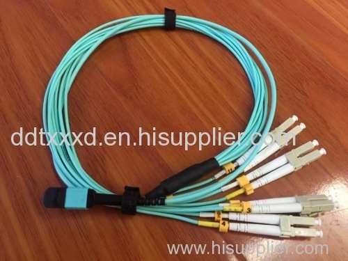 MPO optical fiber jumper