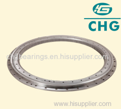 Crossed cylindrical roller slewing bearings