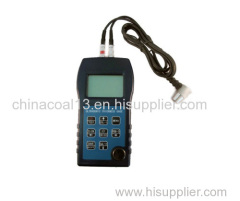 Portable ultrasonic thickness gauge