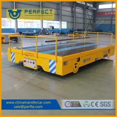 Supply material handling equipment of battery powered rail transfer car