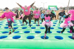 Inflatable sport games mattress run