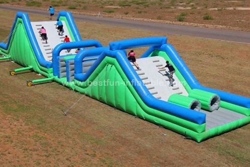 Outdoor jumper team adult inflatable obstacle course