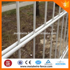 Used vinyl coated cheap double yard fencing