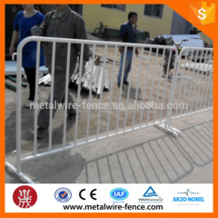 Safety crowd control barrier fence used for construction site