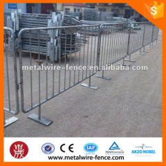 Safety crowd control barrier fence used for construction site